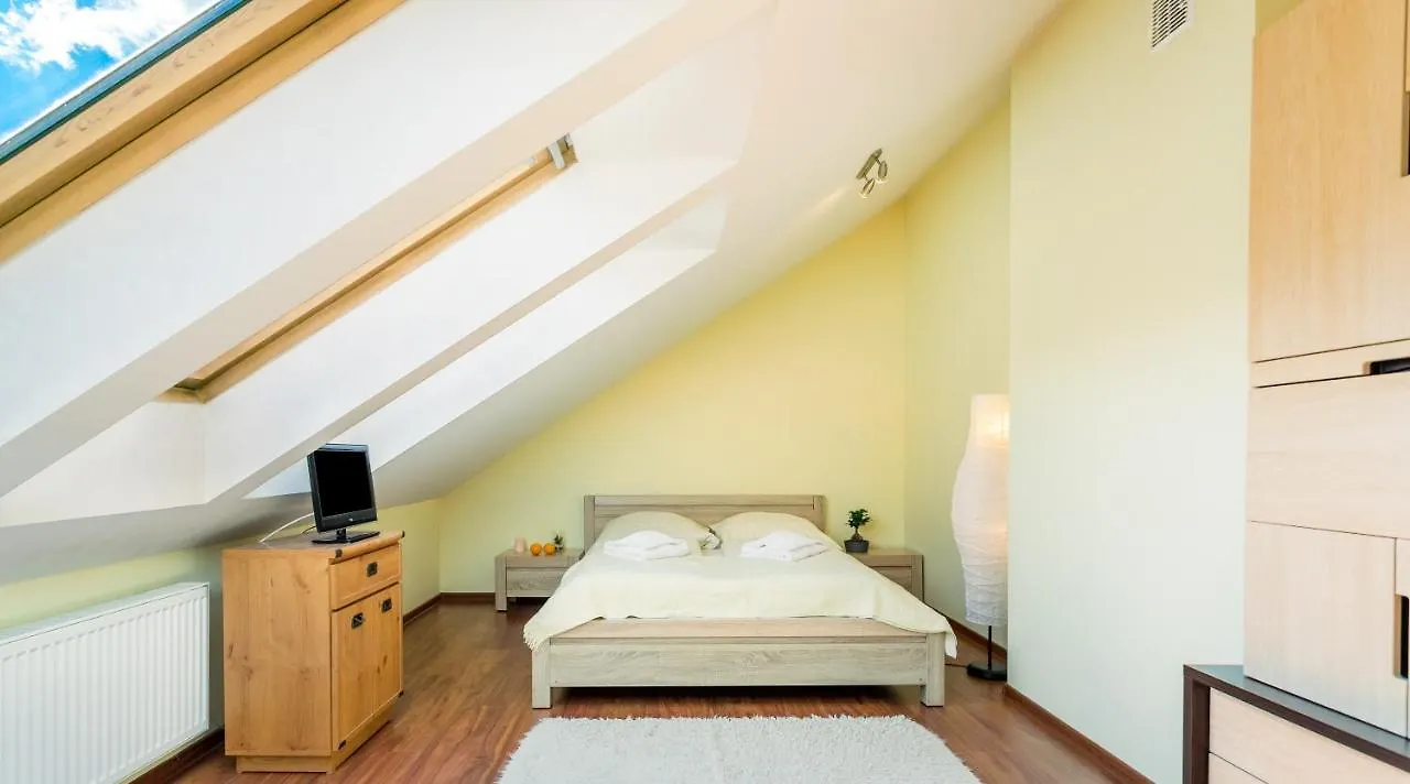 Apartmenty Szczesliwa 13 I Aramis W Centrum Apartzakop Zakopane 0*,